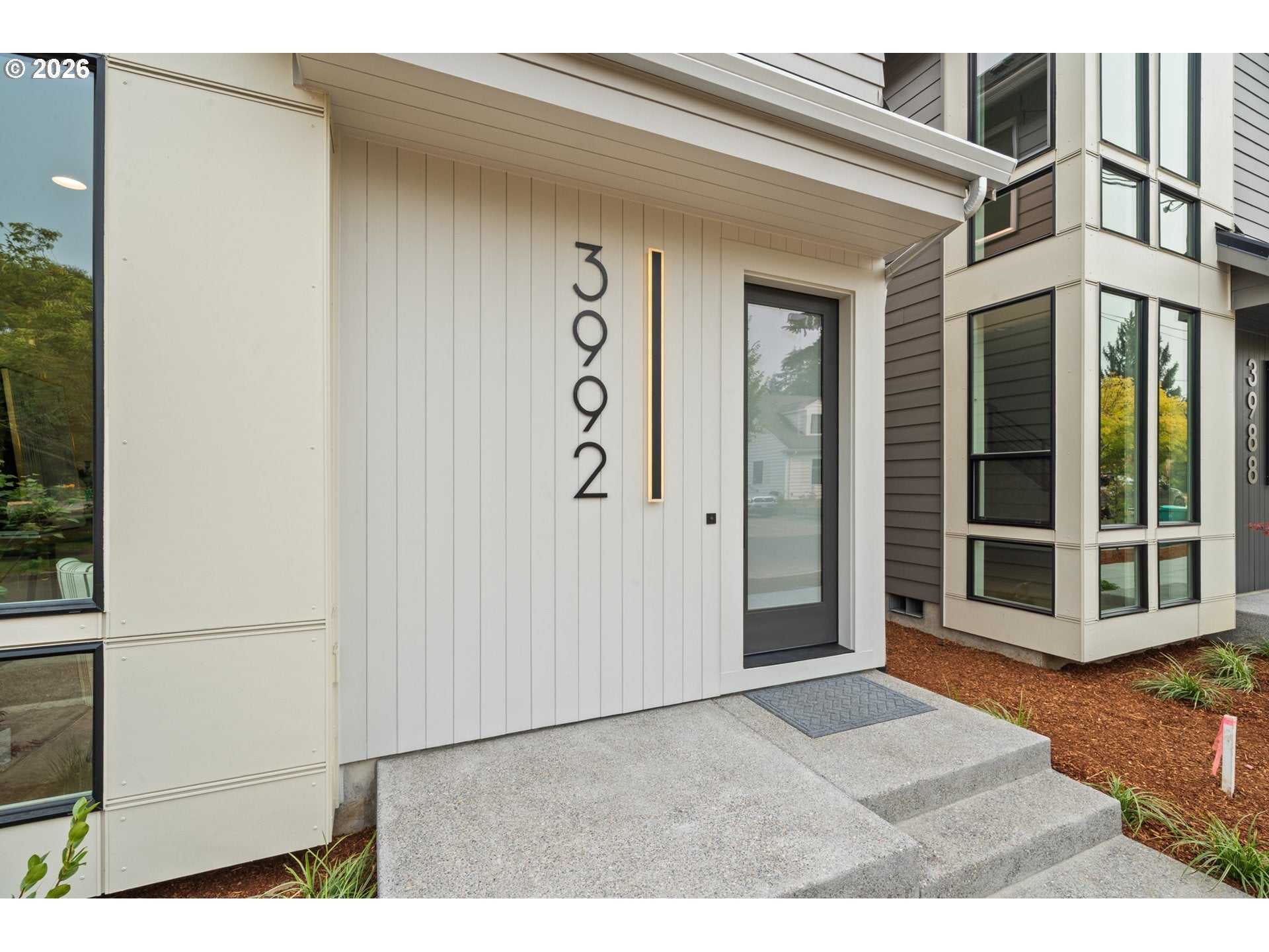 3992 NE 35TH AVE