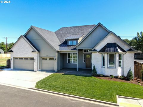 1113 NW 150th ST Vancouver WA 98685