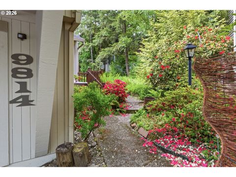 9814 SW QUAIL POST RD Portland OR 97219