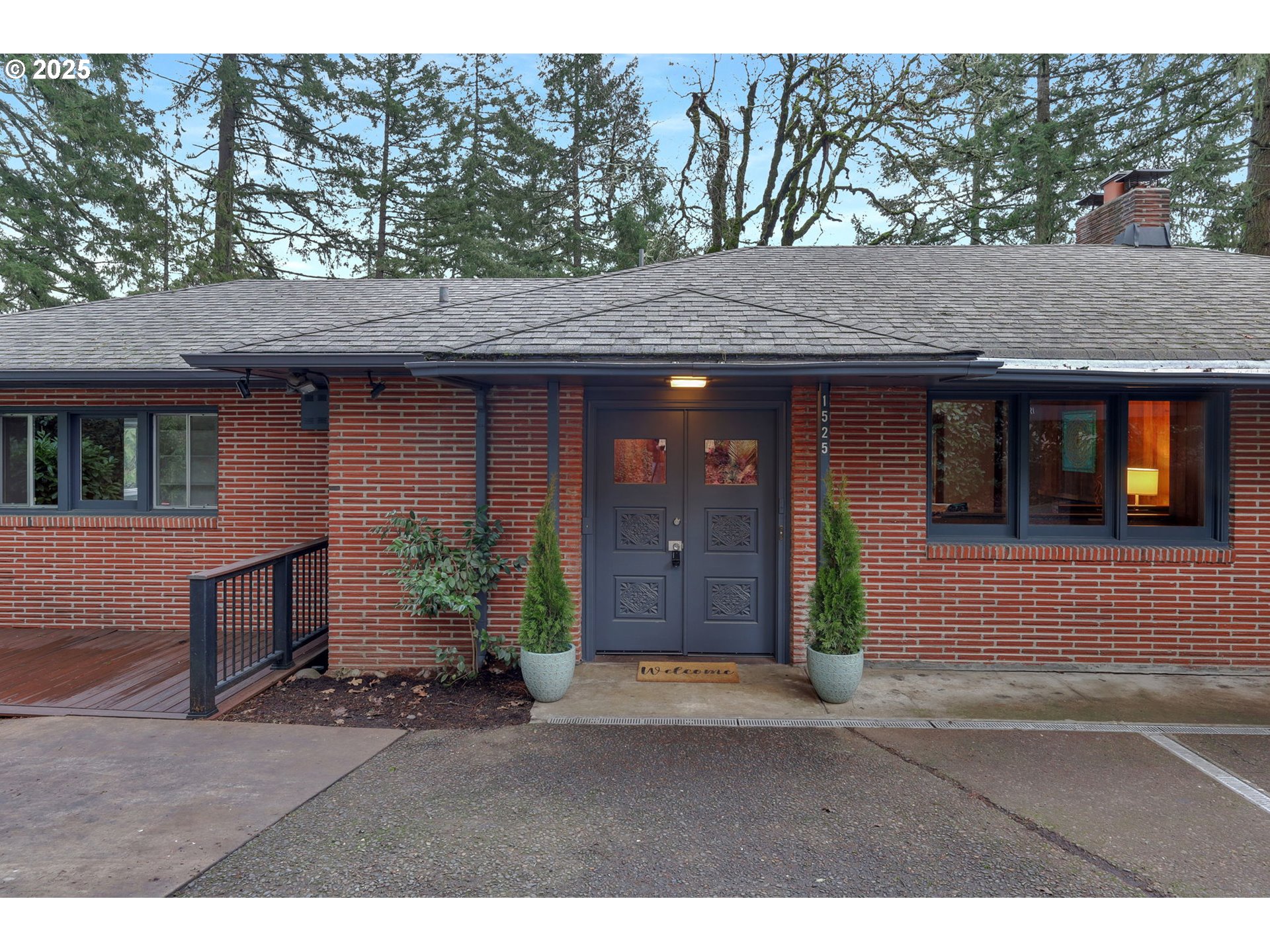 1525 PROSPECT DR