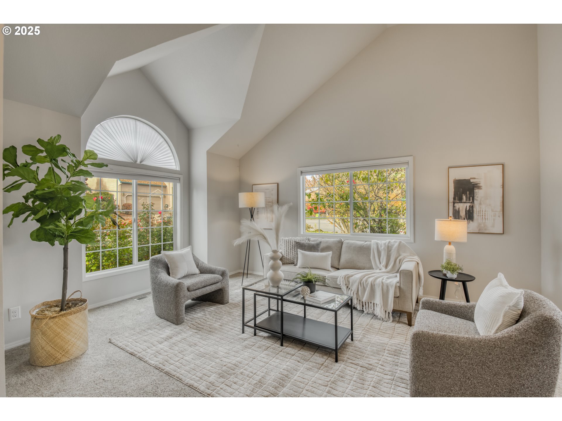 22940 SW VERMILLION DR