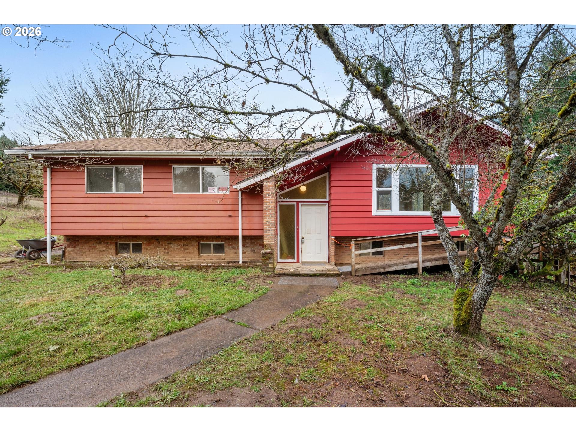 2394 NW CREEKWOOD PL