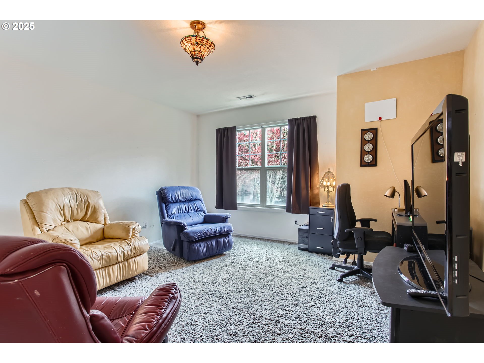 Vancouver, Washington 98661, United States, 2 Bedrooms Bedrooms, ,2 BathroomsBathrooms,Residential,Active,95781