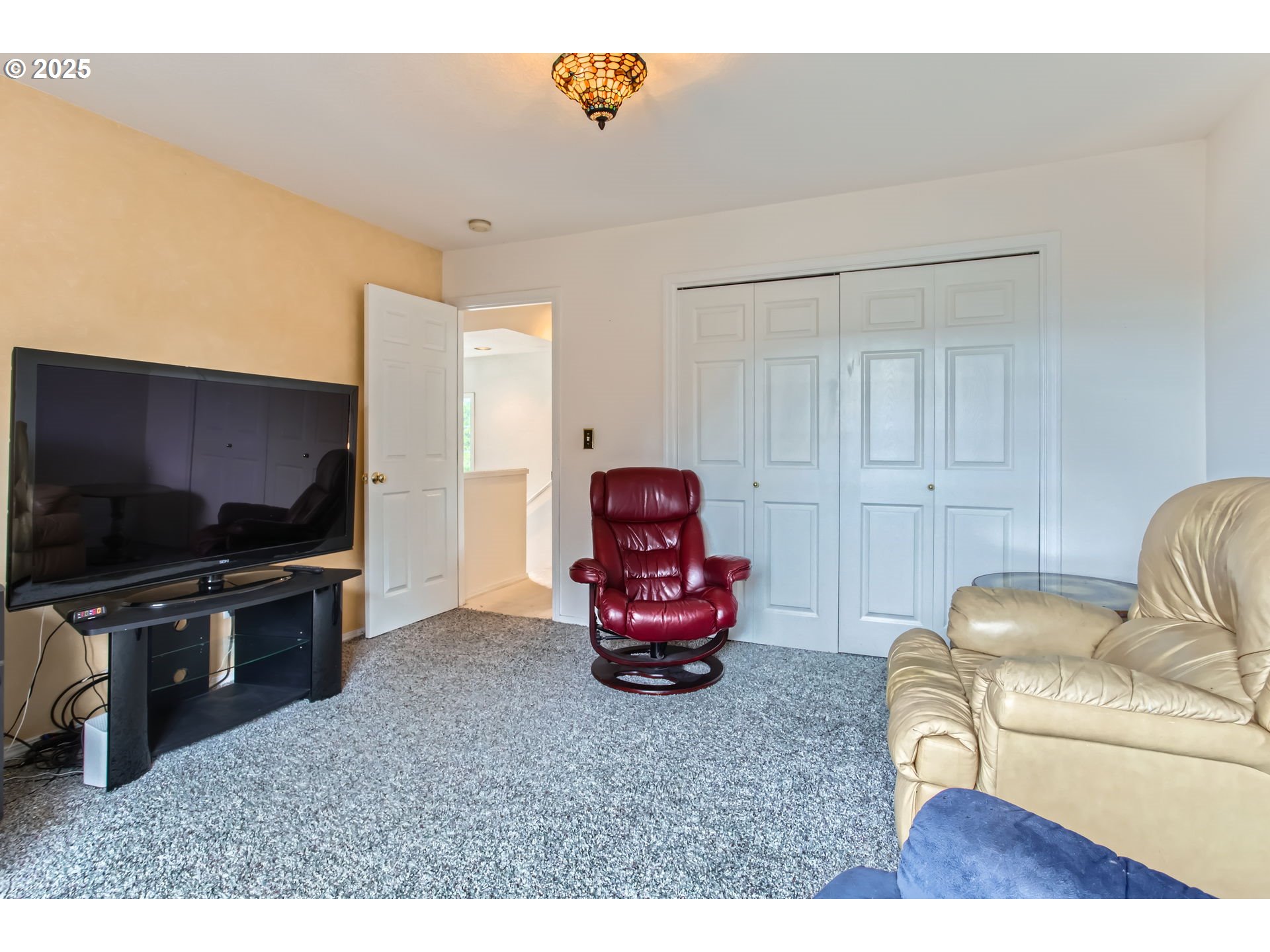 Vancouver, Washington 98661, United States, 2 Bedrooms Bedrooms, ,2 BathroomsBathrooms,Residential,Active,95781