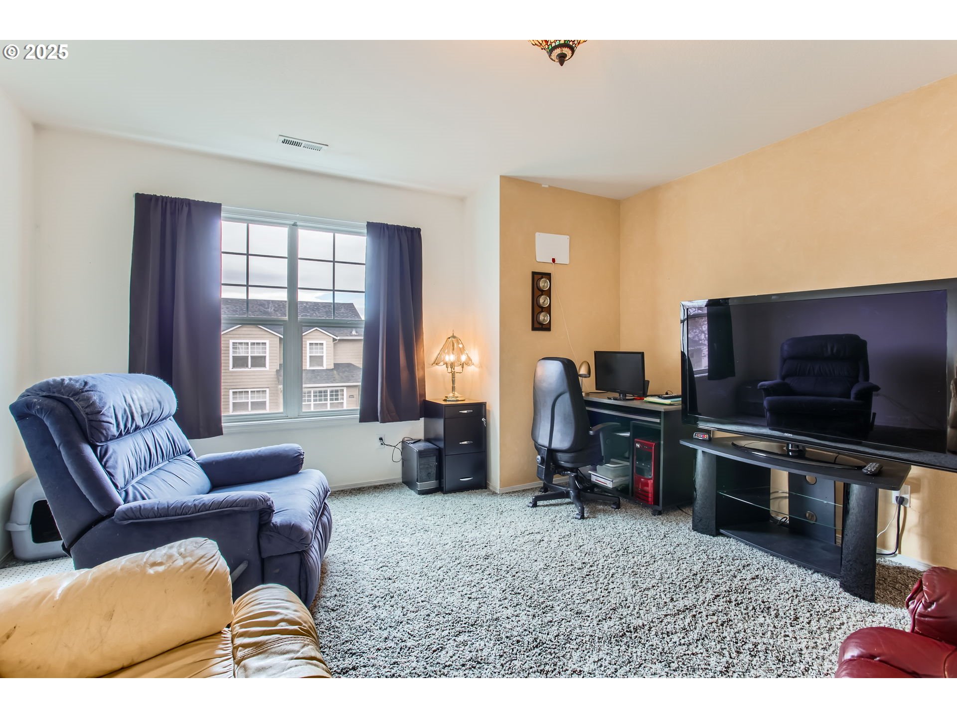 Vancouver, Washington 98661, United States, 2 Bedrooms Bedrooms, ,2 BathroomsBathrooms,Residential,Active,95781