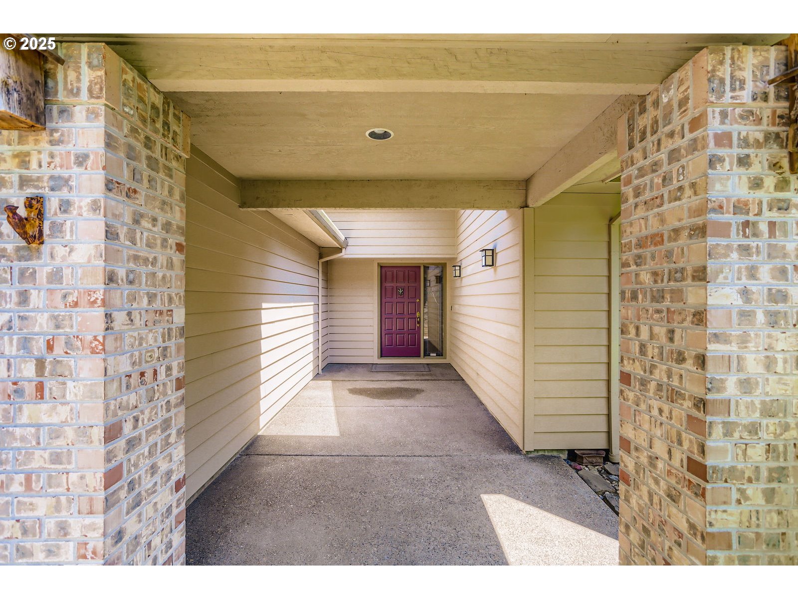 10624 SW 14TH DR