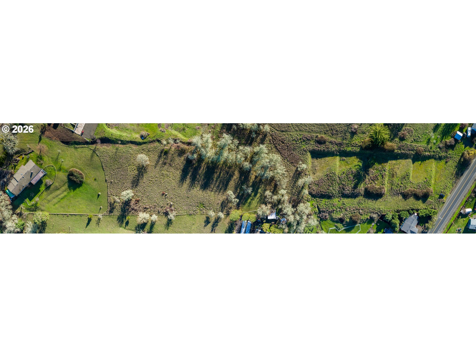 1448 Lookingglass RD