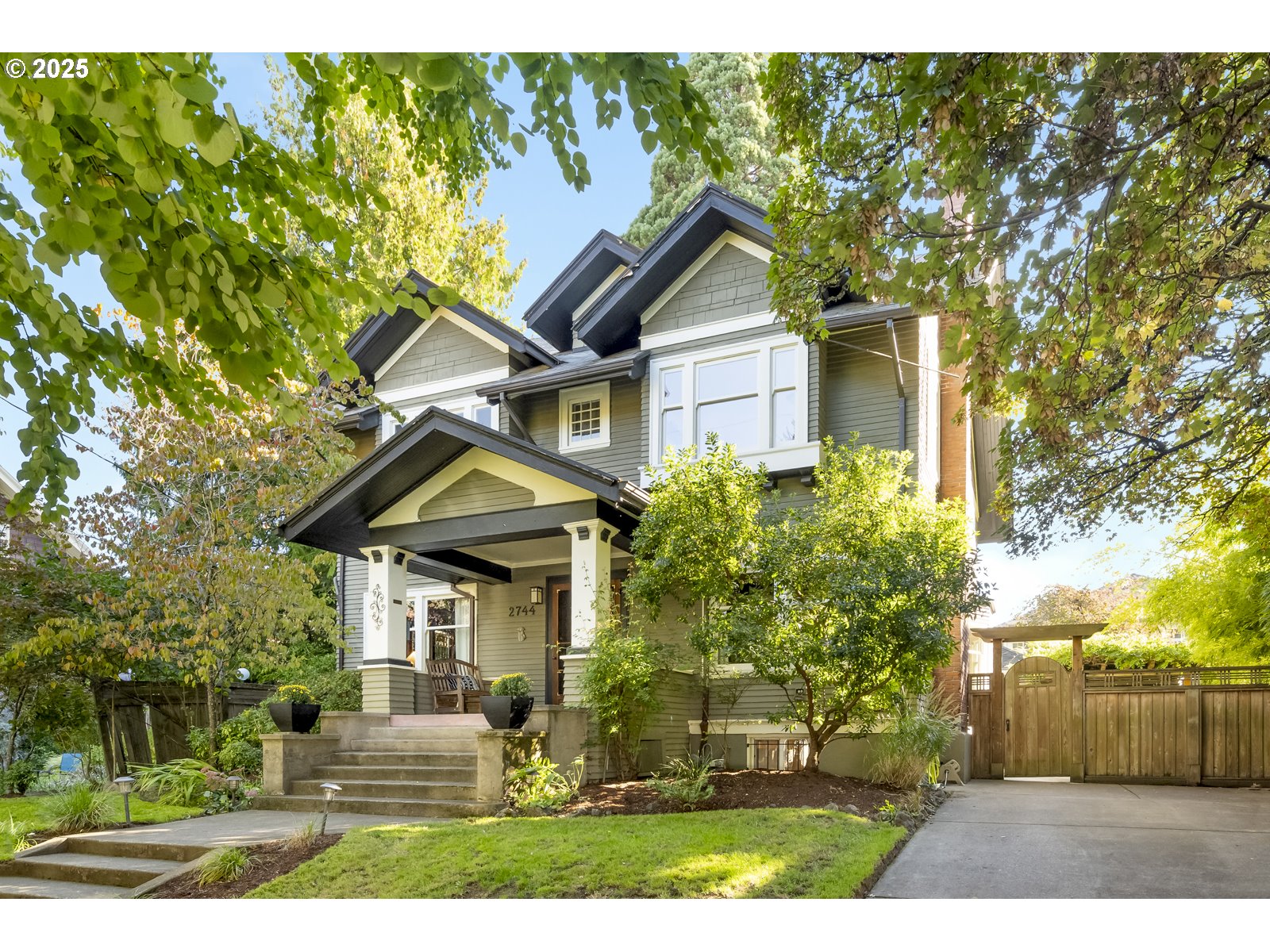 2744 NE 16TH AVE