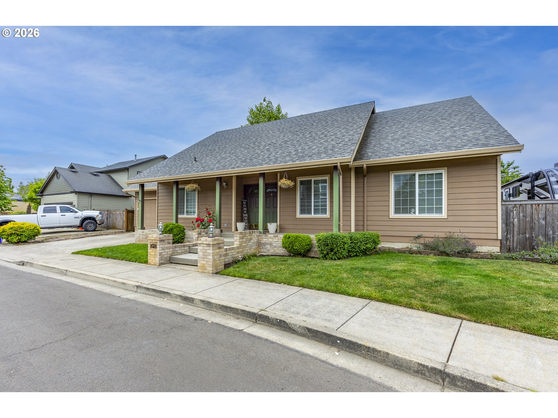 6876 SIMEON DR