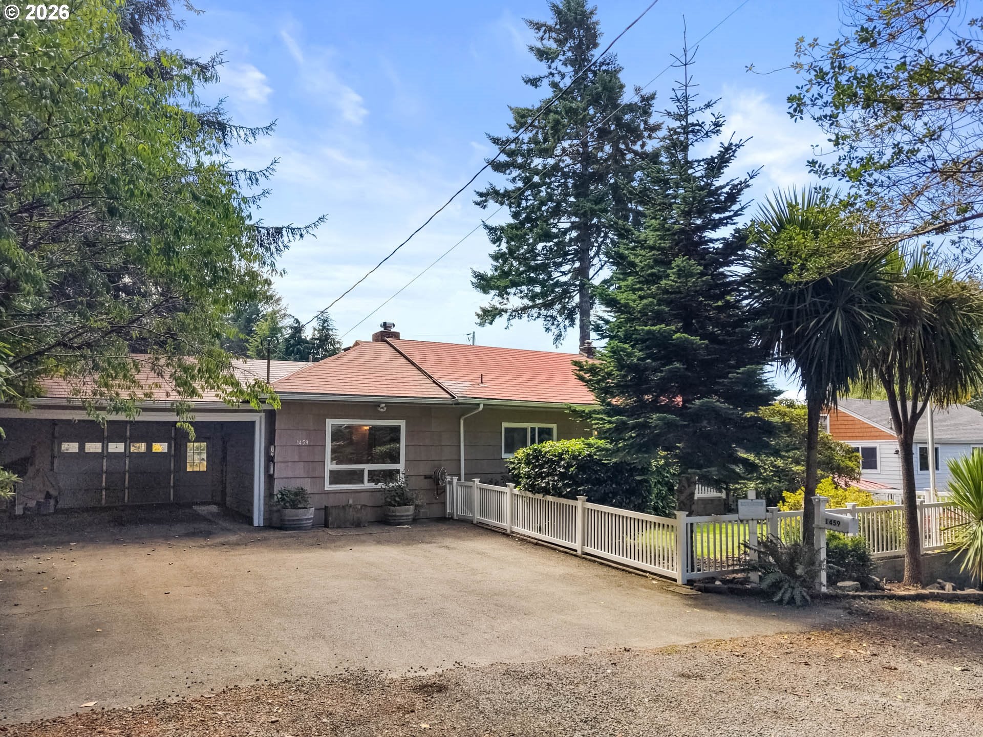 1459 KINGWOOD AVE