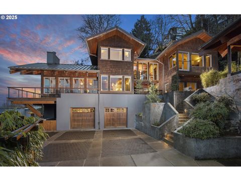 414 S NEVADA ST Portland OR 97219