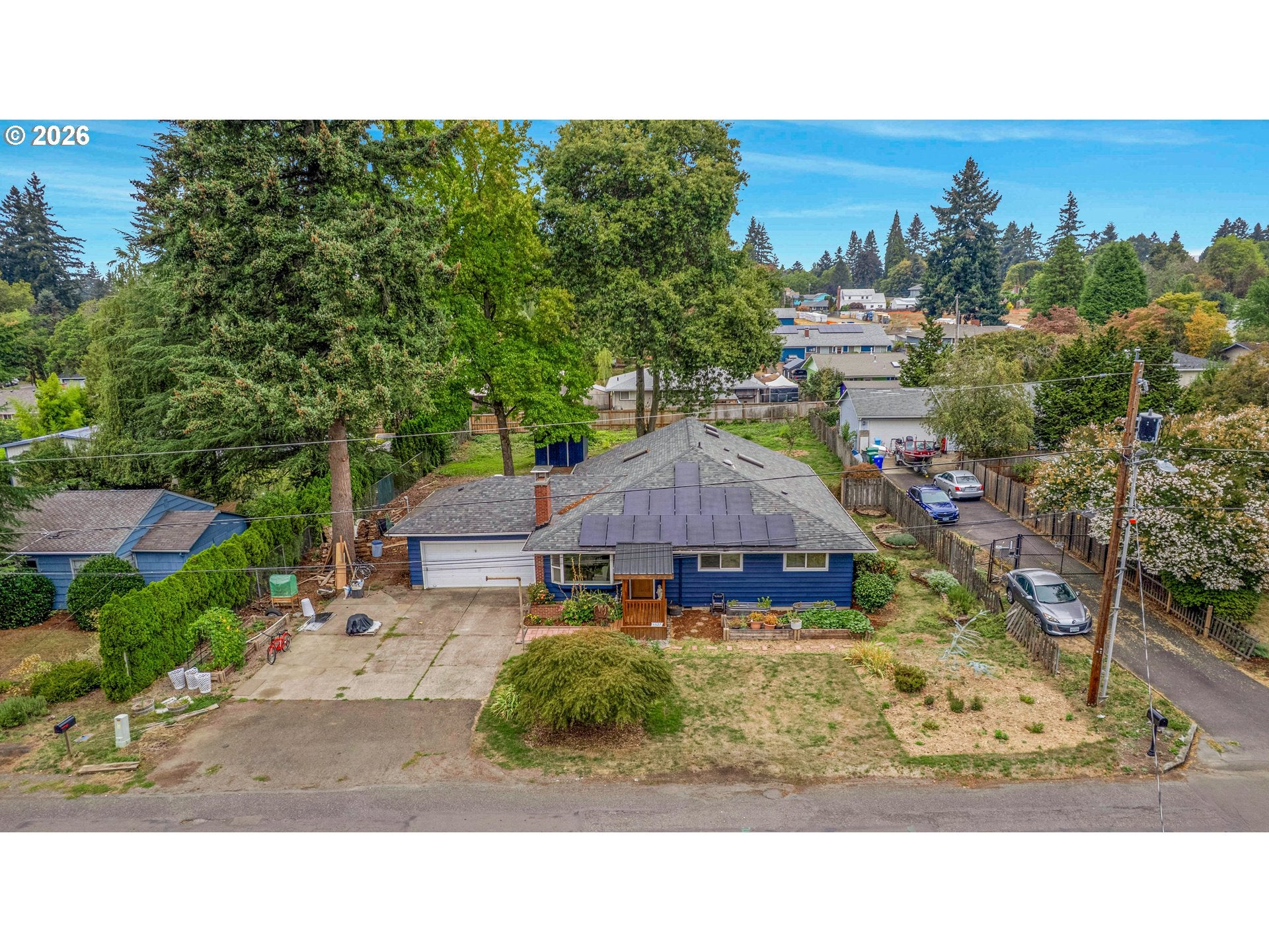 5527 SE HARLENE ST