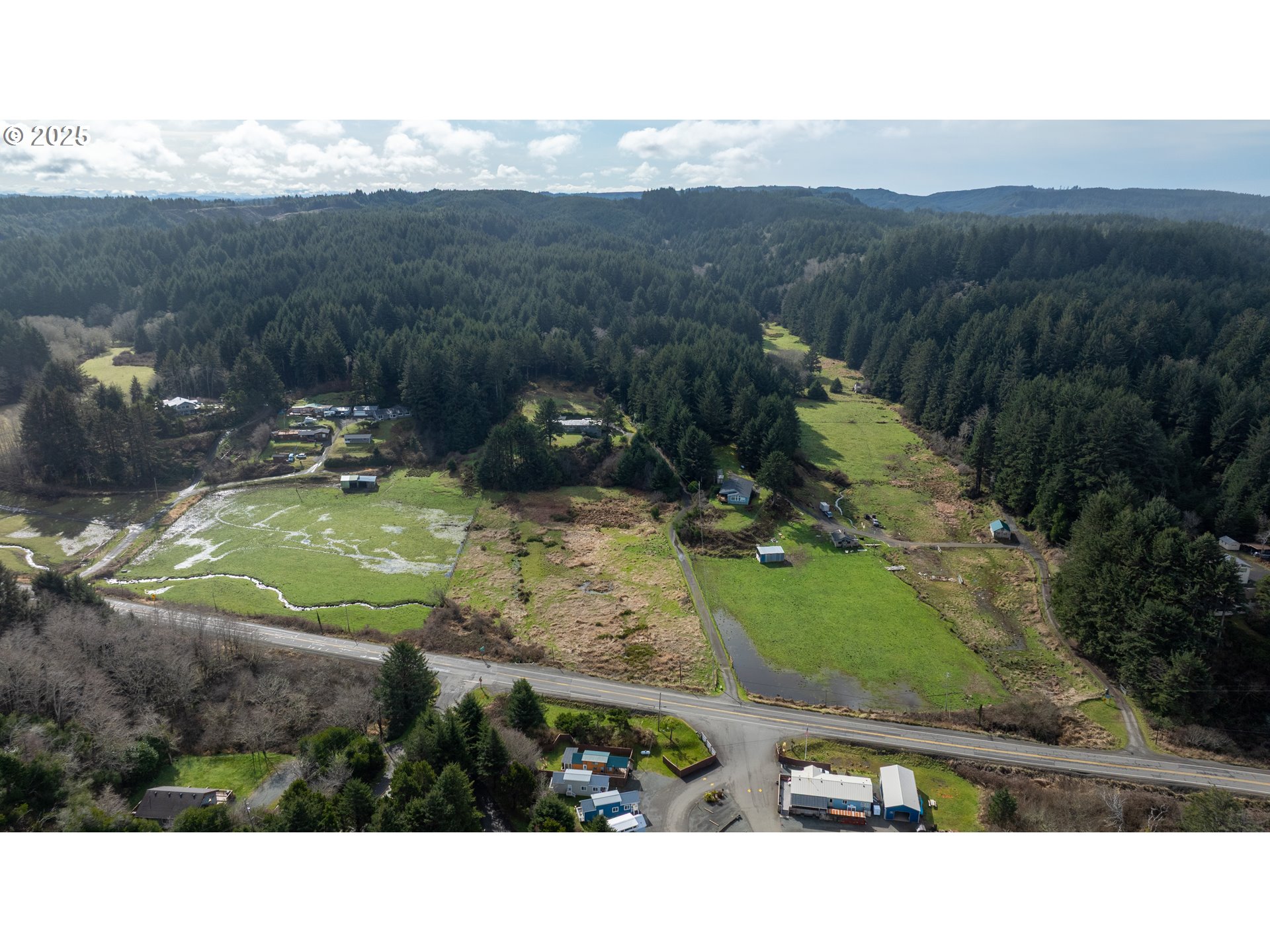 90408 CAPE ARAGO HWY A