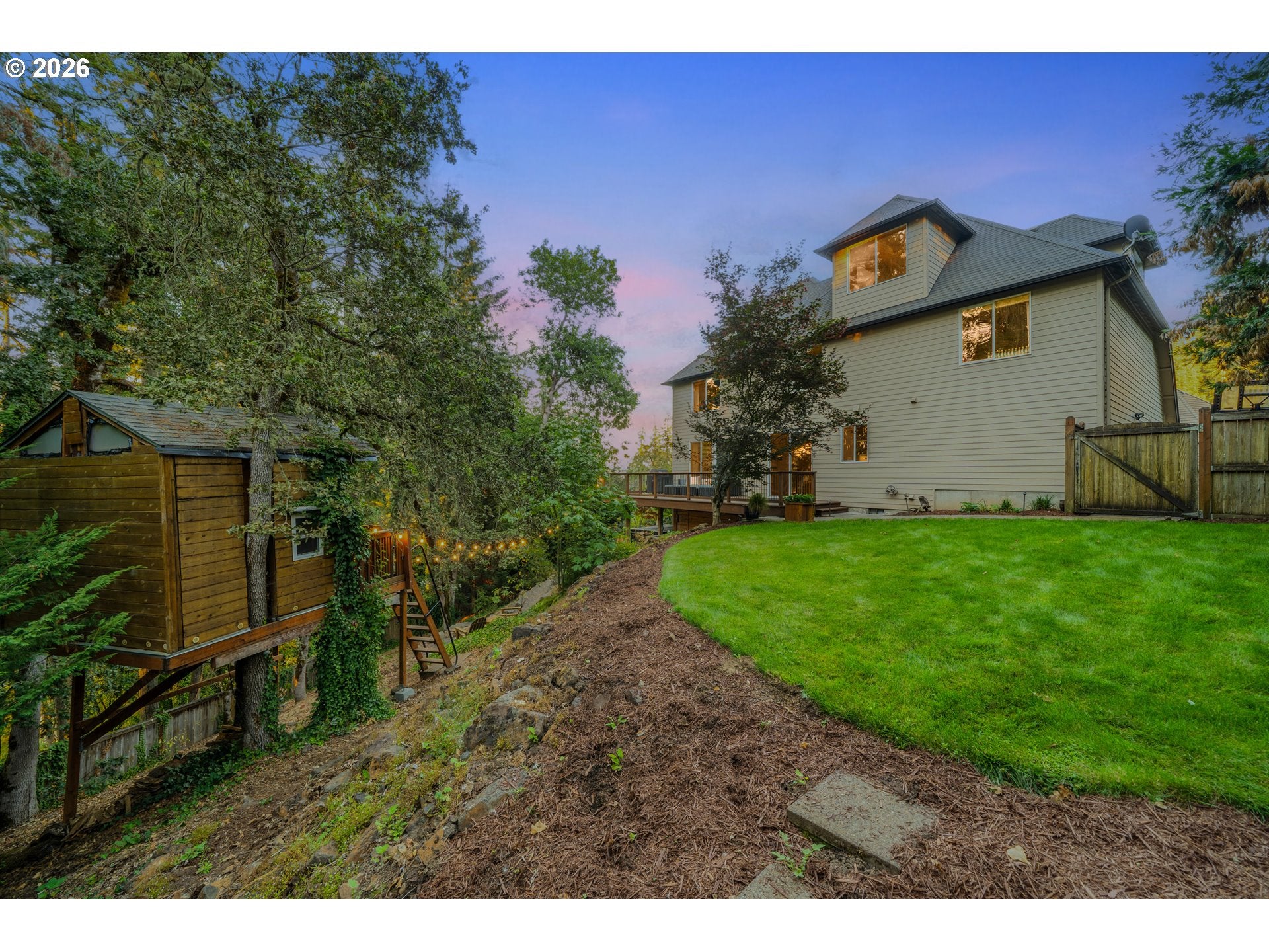 6084 FERNHILL LOOP
