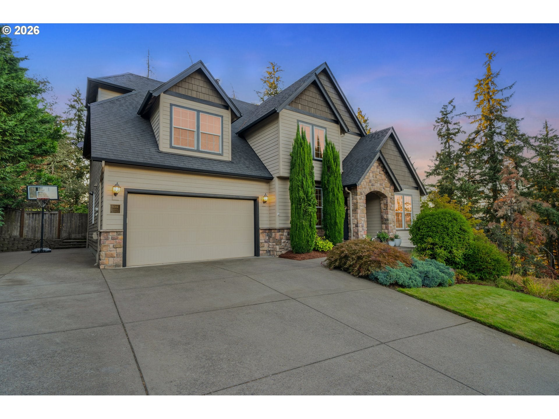 6084 FERNHILL LOOP
