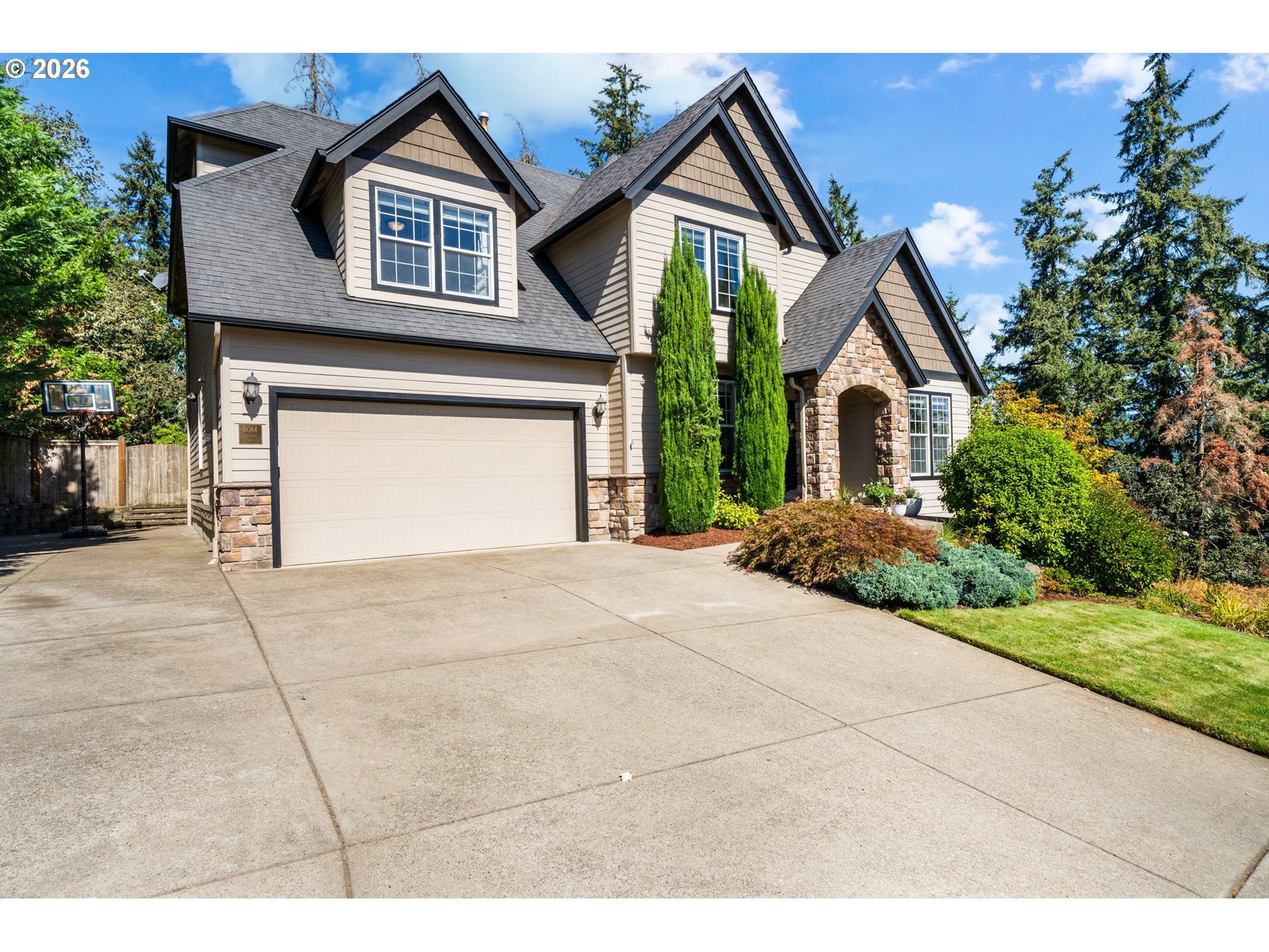 6084 FERNHILL LOOP