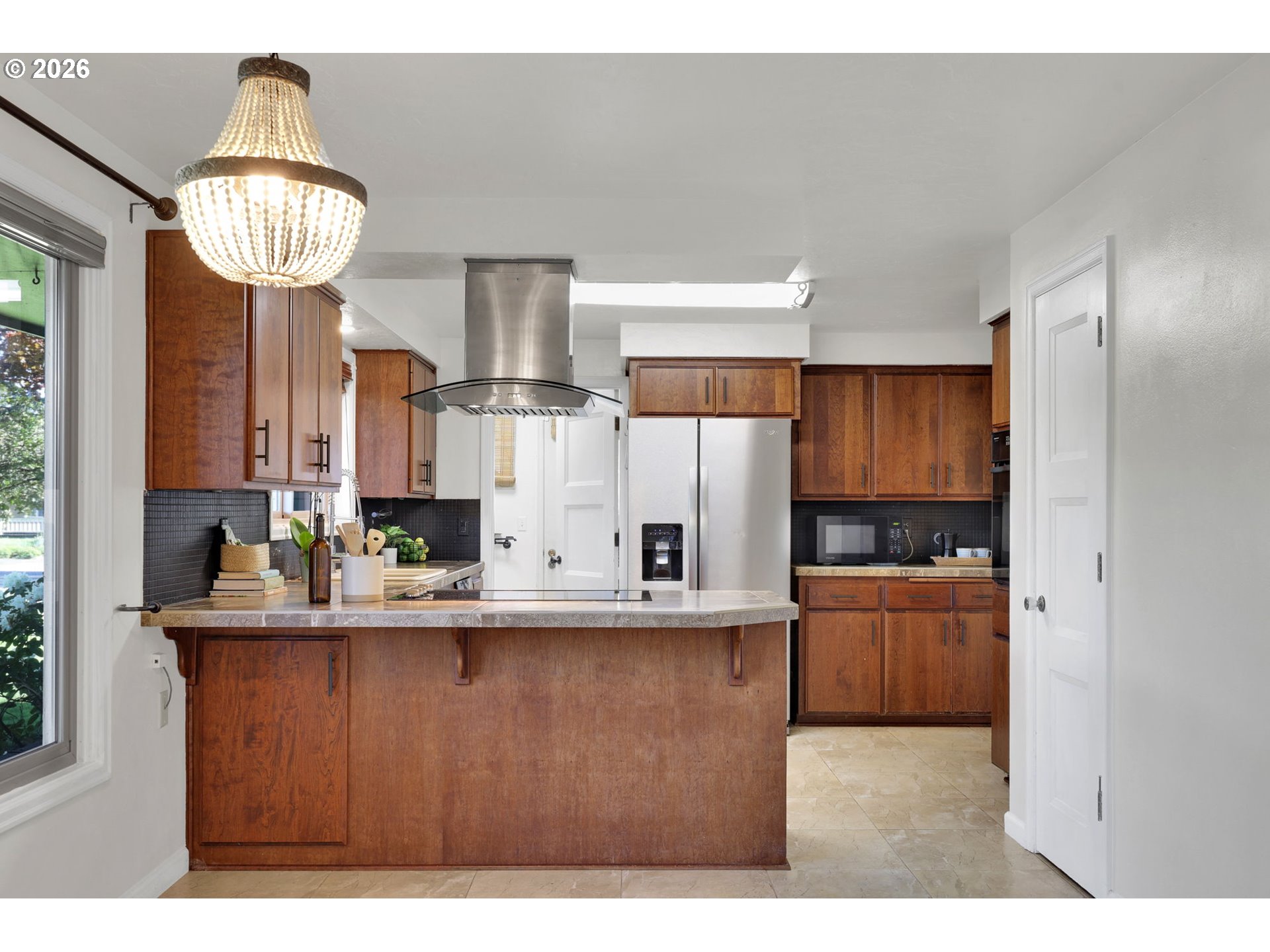 2412 DALTON DR