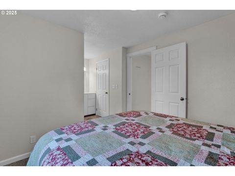 Tiny photo for 81988 Hillview Dr, Creswell, OR 97426 (MLS # 119063030)
