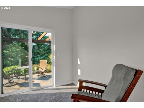 Tiny photo for 81988 Hillview Dr, Creswell, OR 97426 (MLS # 119063030)