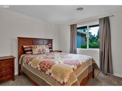 Tiny photo for 81988 Hillview Dr, Creswell, OR 97426 (MLS # 119063030)