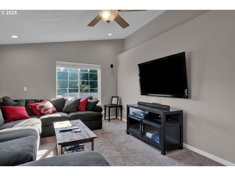 Tiny photo for 81988 Hillview Dr, Creswell, OR 97426 (MLS # 119063030)