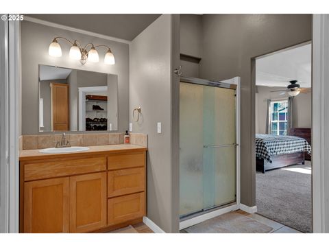 Tiny photo for 81988 Hillview Dr, Creswell, OR 97426 (MLS # 119063030)