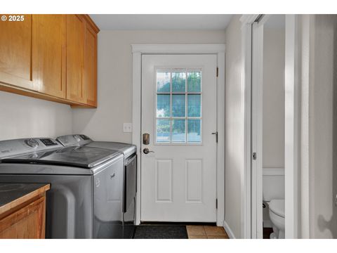 Tiny photo for 81988 Hillview Dr, Creswell, OR 97426 (MLS # 119063030)
