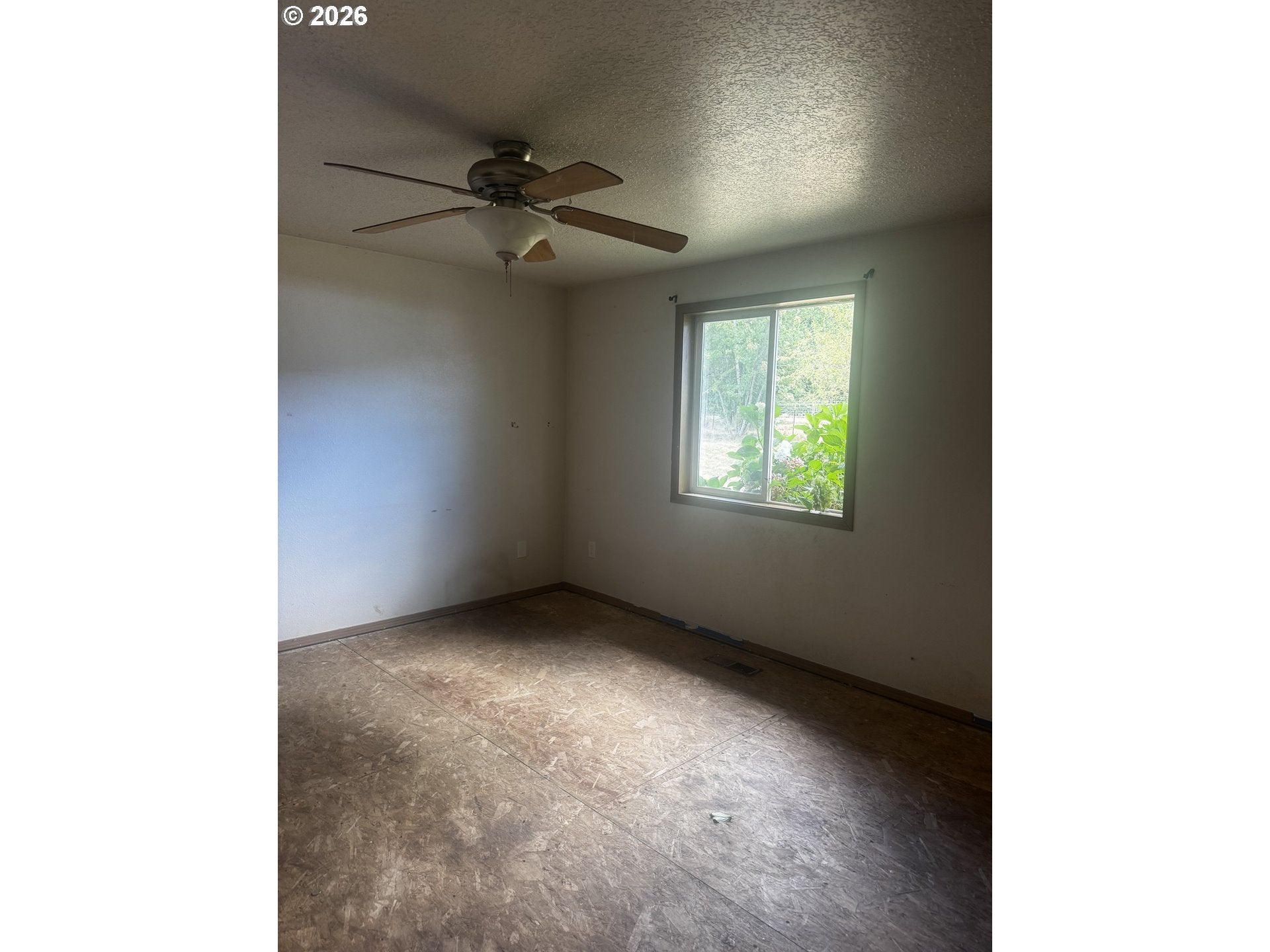 116 MULKEY LN