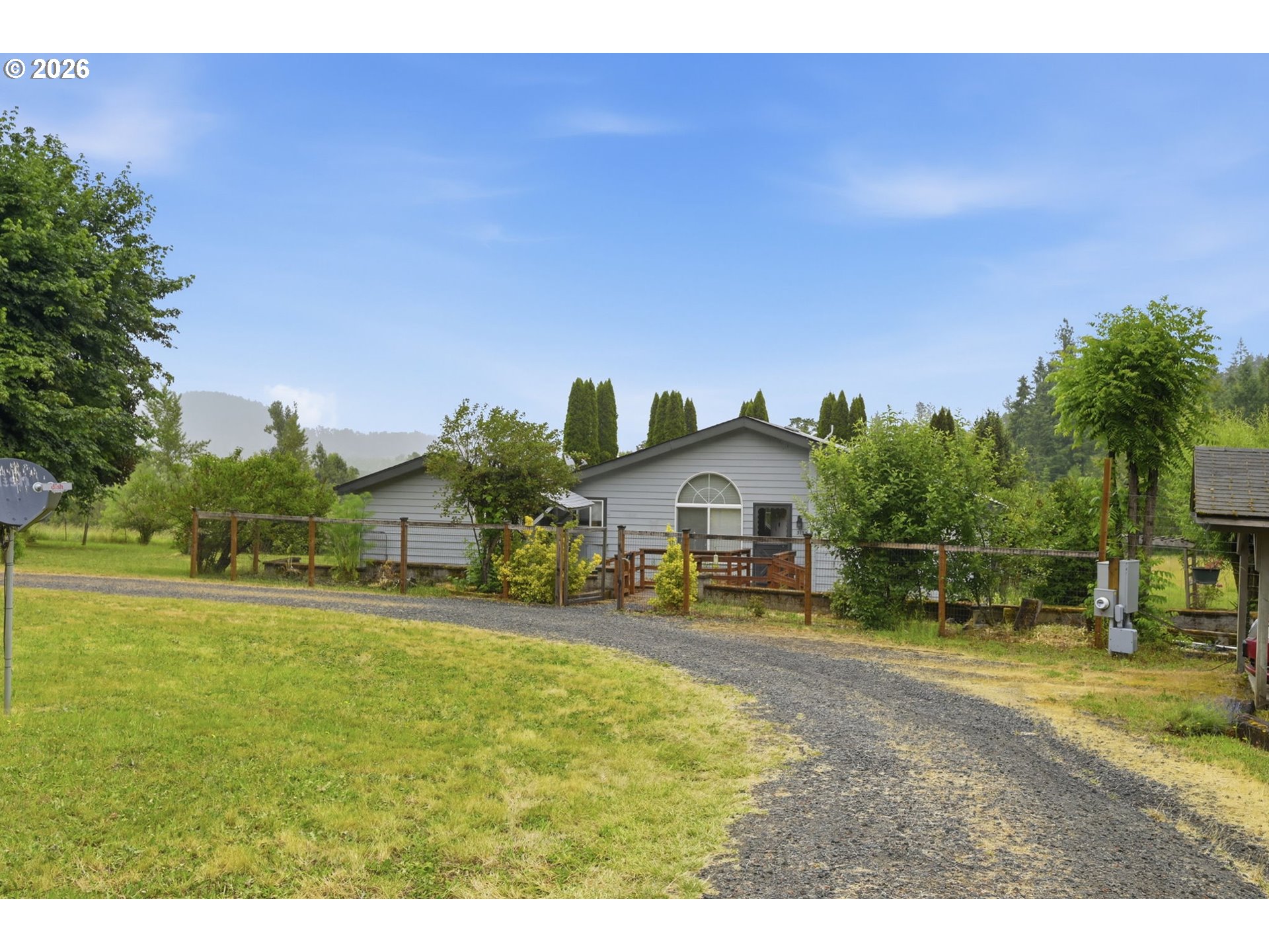 31332 CAMAS SWALE RD