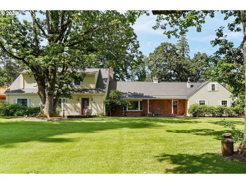 4269 VICTOR POINT RD Silverton OR 97381