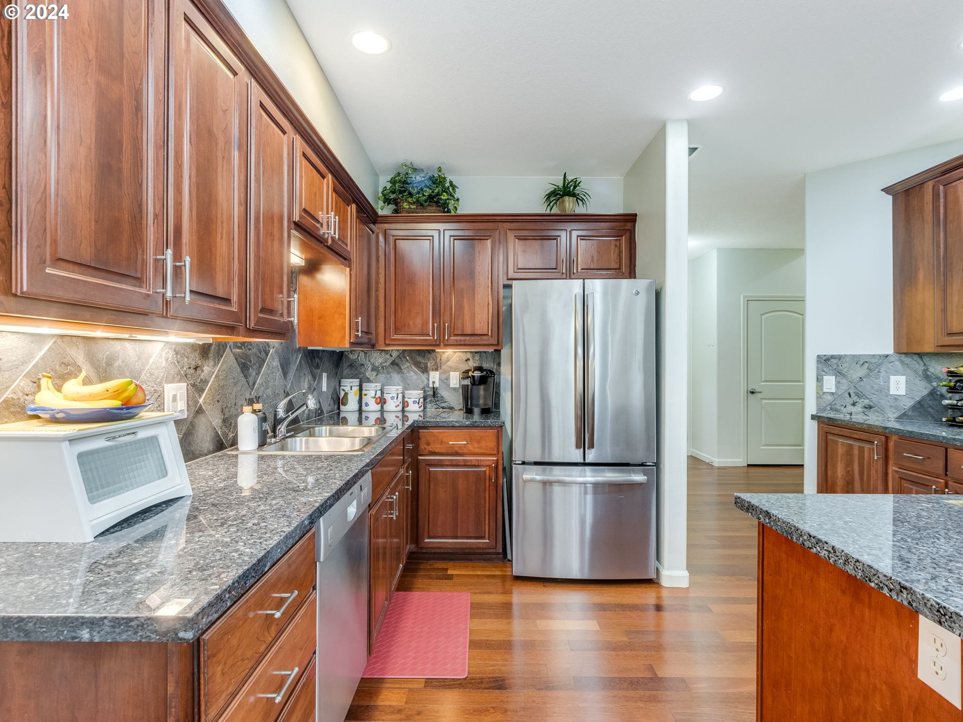 Sherwood, Oregon 97140, United States, 3 Bedrooms Bedrooms, ,3 BathroomsBathrooms,Residential,Active,49855