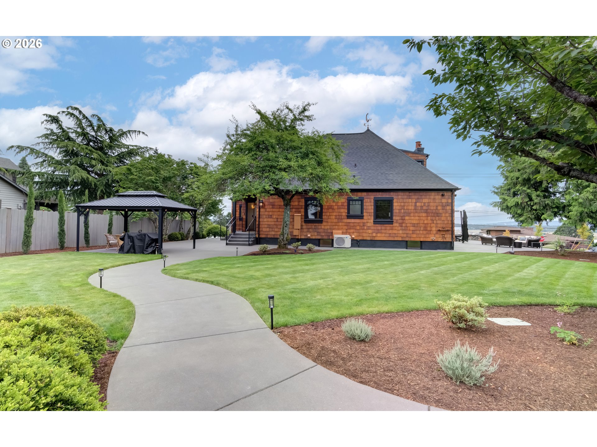 7506 SE EVERGREEN HWY