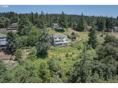 A home in Newberg