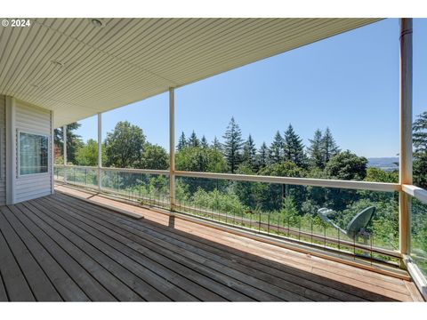 A home in Newberg