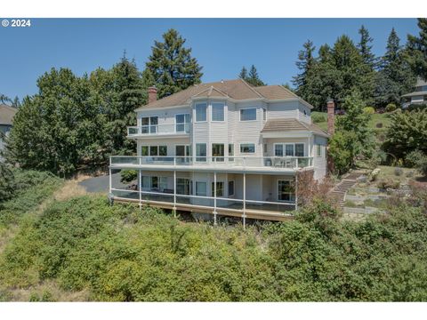 A home in Newberg