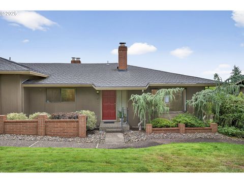 45 CONDOLEA CT Lake Oswego OR 97035