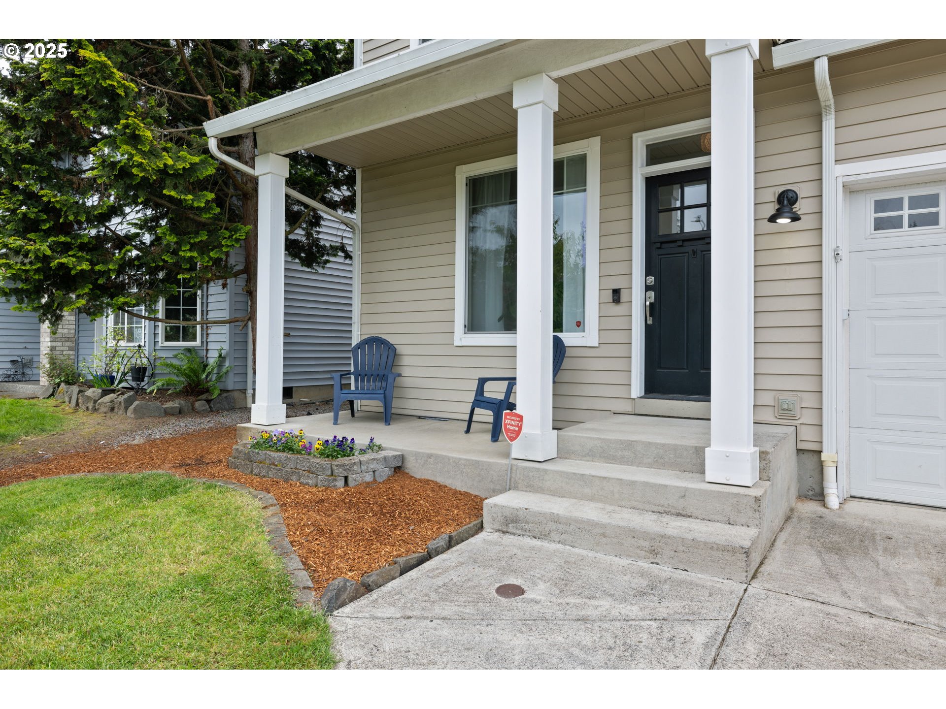 2405 NE 107TH ST