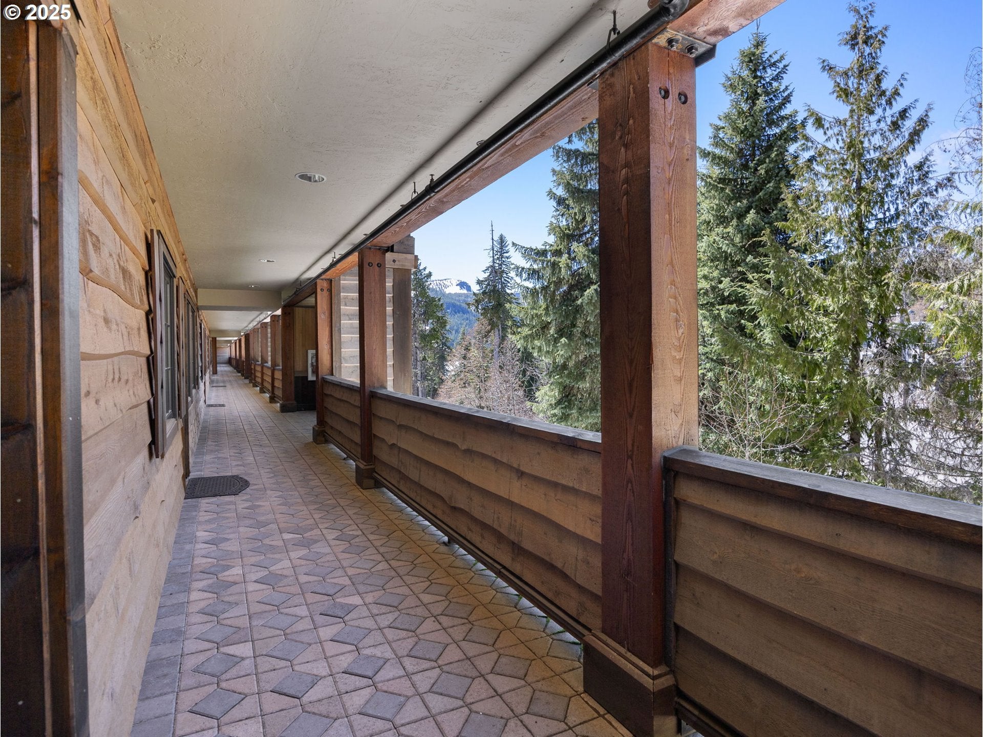31244 E COLLINS LAKE RD #21