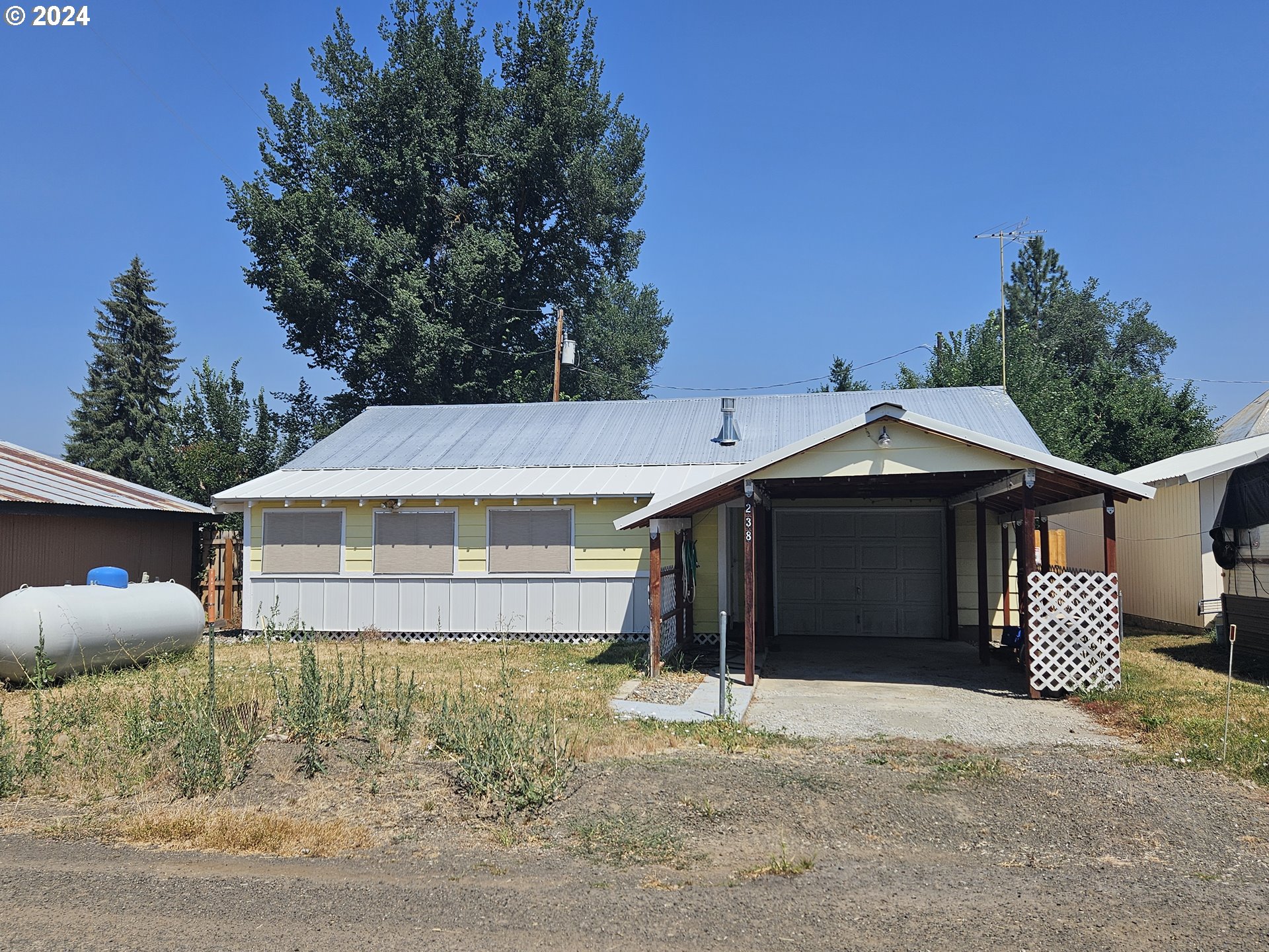 Listing image 1
