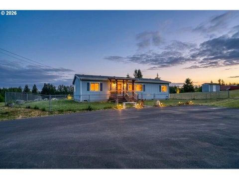 Photo of 24915 Mosier Rd, Rainier, OR 97048 (MLS # 292592676)