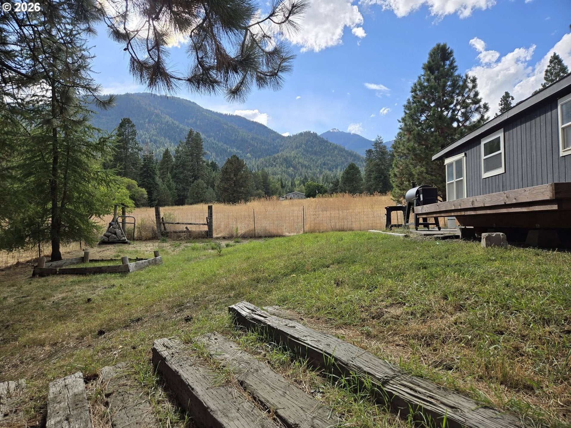 14266 PINE CREEK LN