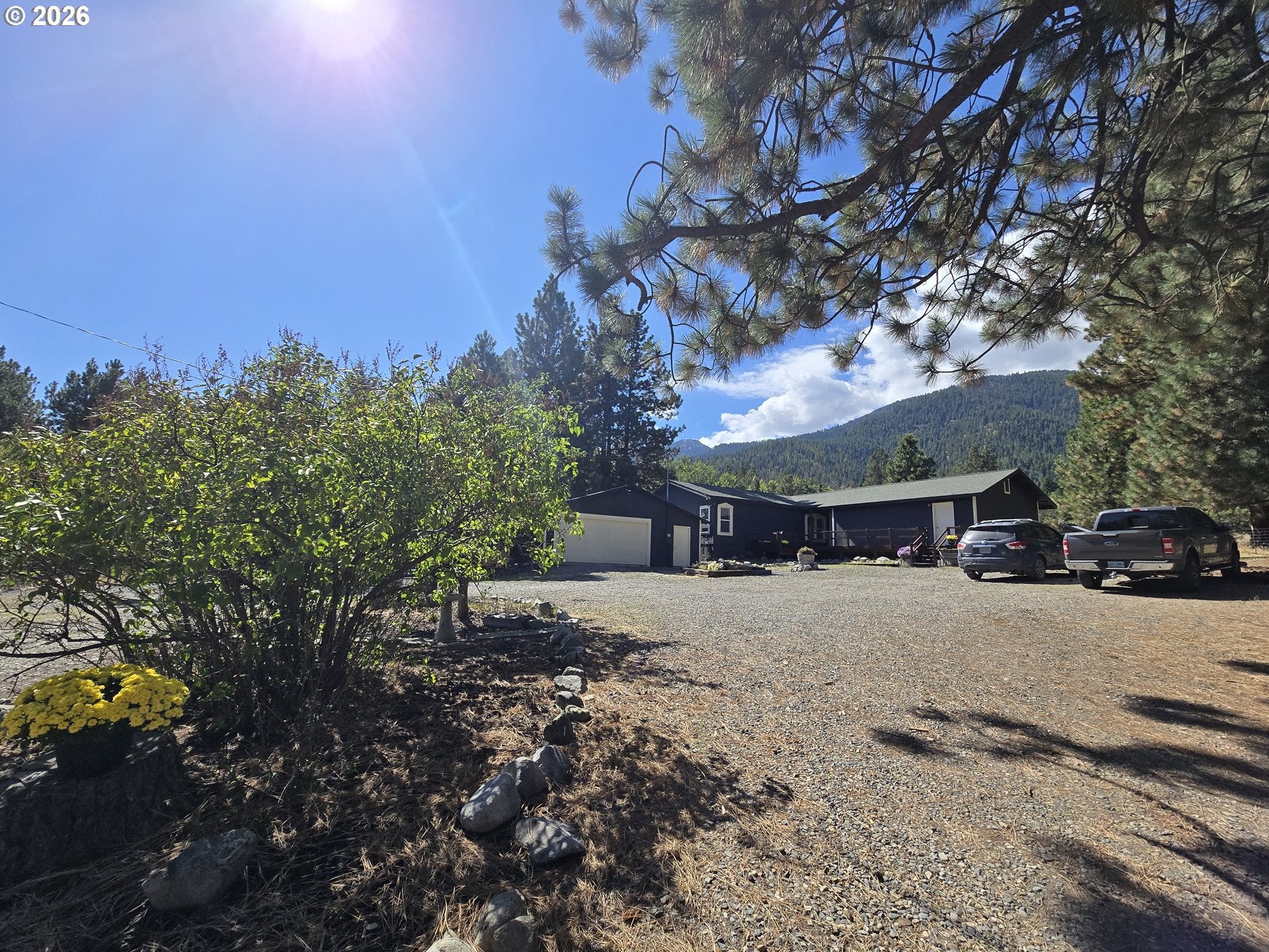 14266 PINE CREEK LN