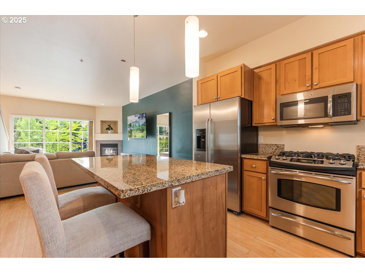 10606 SE MAIN ST 212