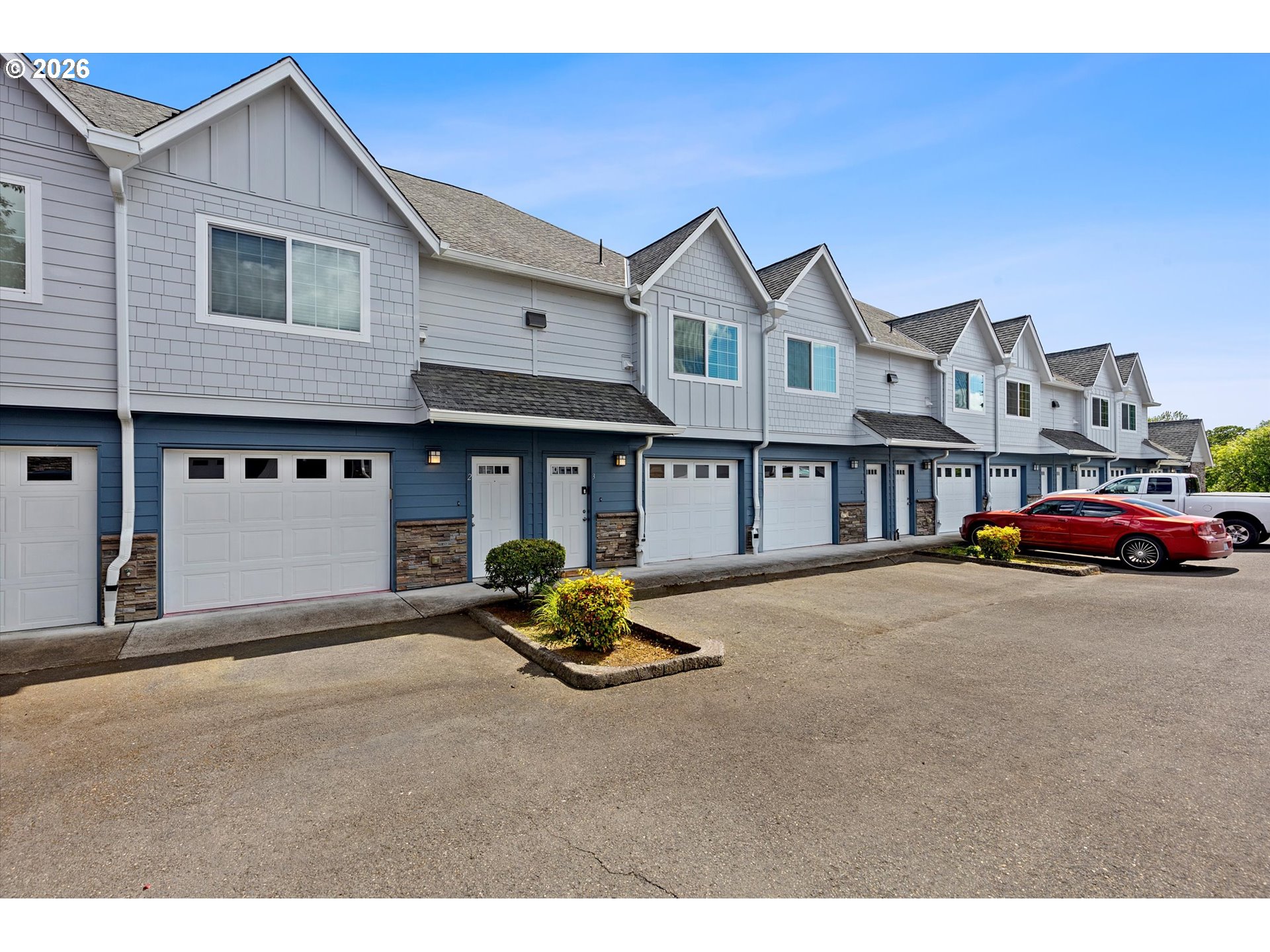 7610 NE 34TH AVE