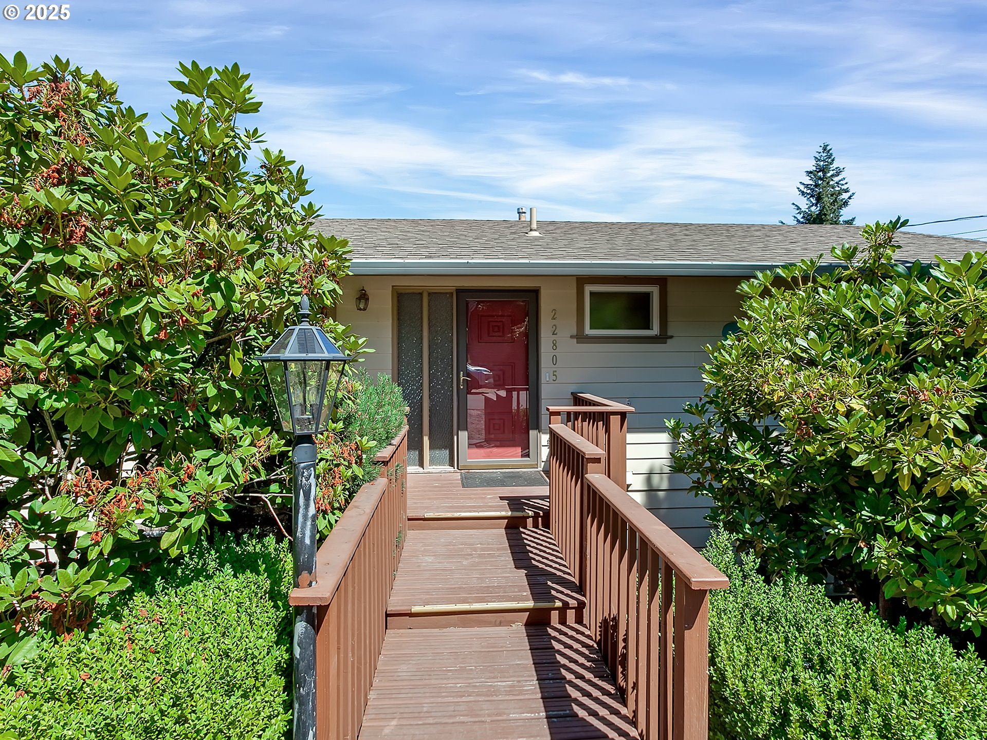 22805 SW HIGHLAND DR