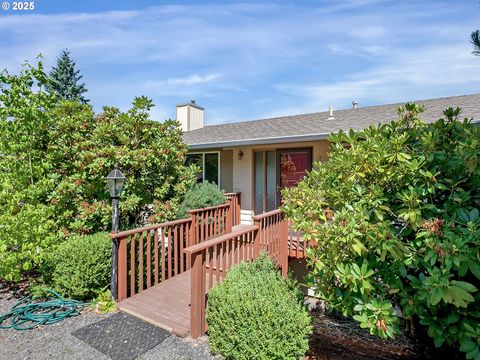 22805 SW HIGHLAND DR Sherwood OR 97140