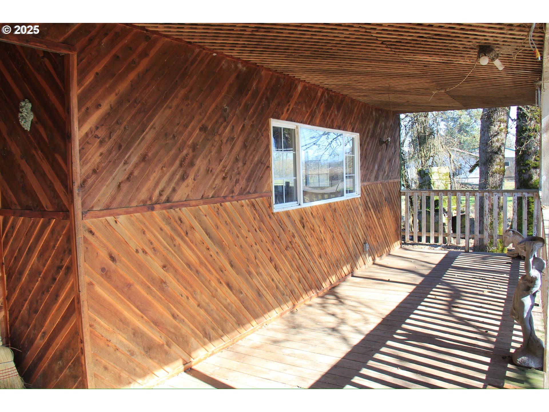 12051 S RIGGS DAMM RD