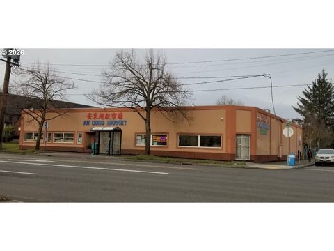 5441 SE POWELL BLVD Portland OR 97206