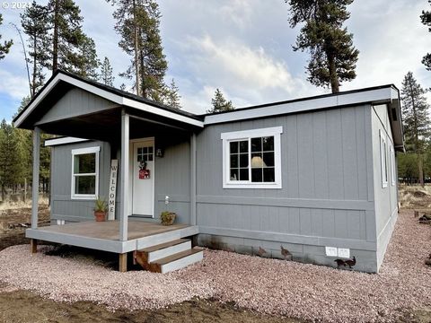 A home in La Pine