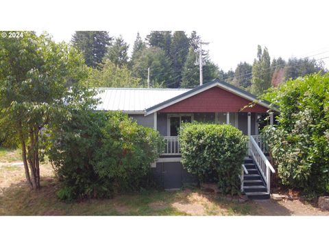 A home in Coos Bay